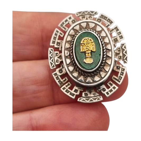 Broche colgante plata 950 y Tumi de oro con piedra verde , Perú circa 1970