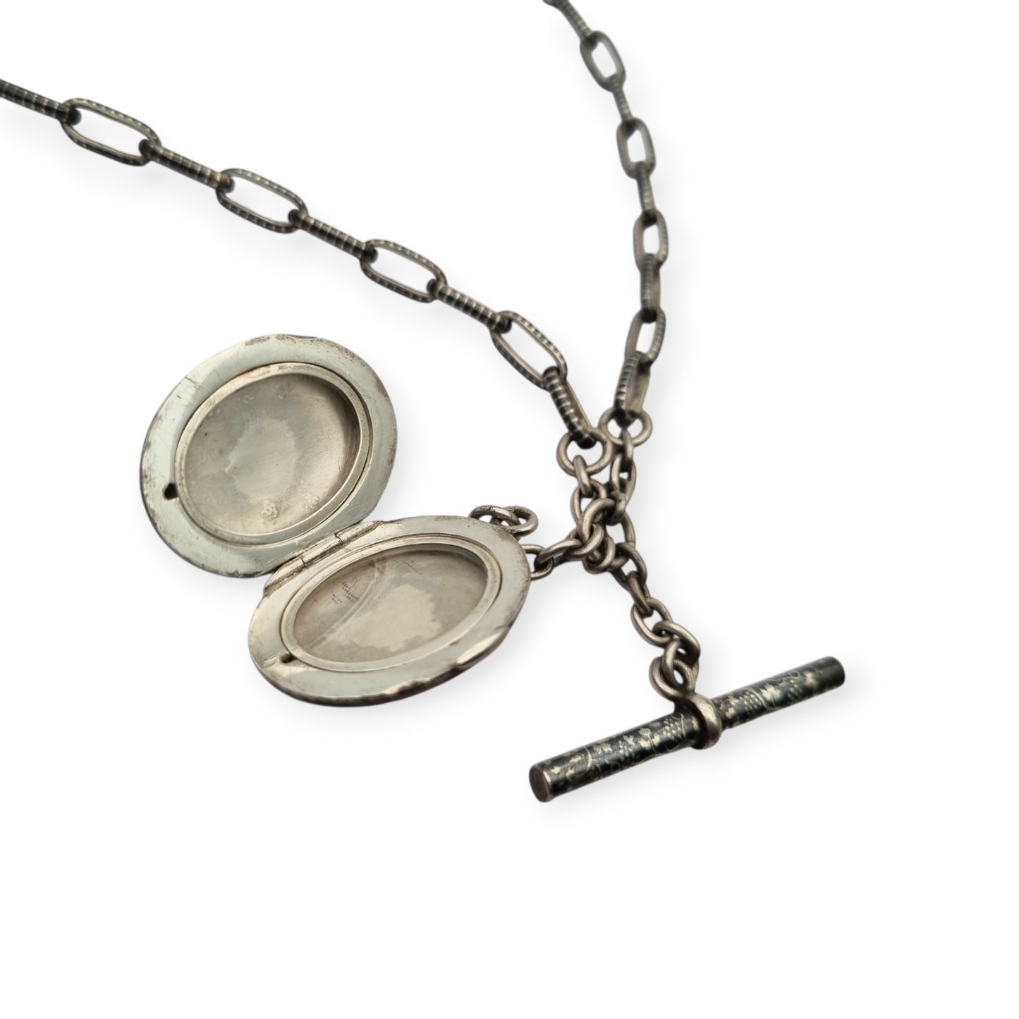 Antigua Cadena Albert completa de plata nielada para reloj de bolsillo con guardapelo monogramado circa 1890