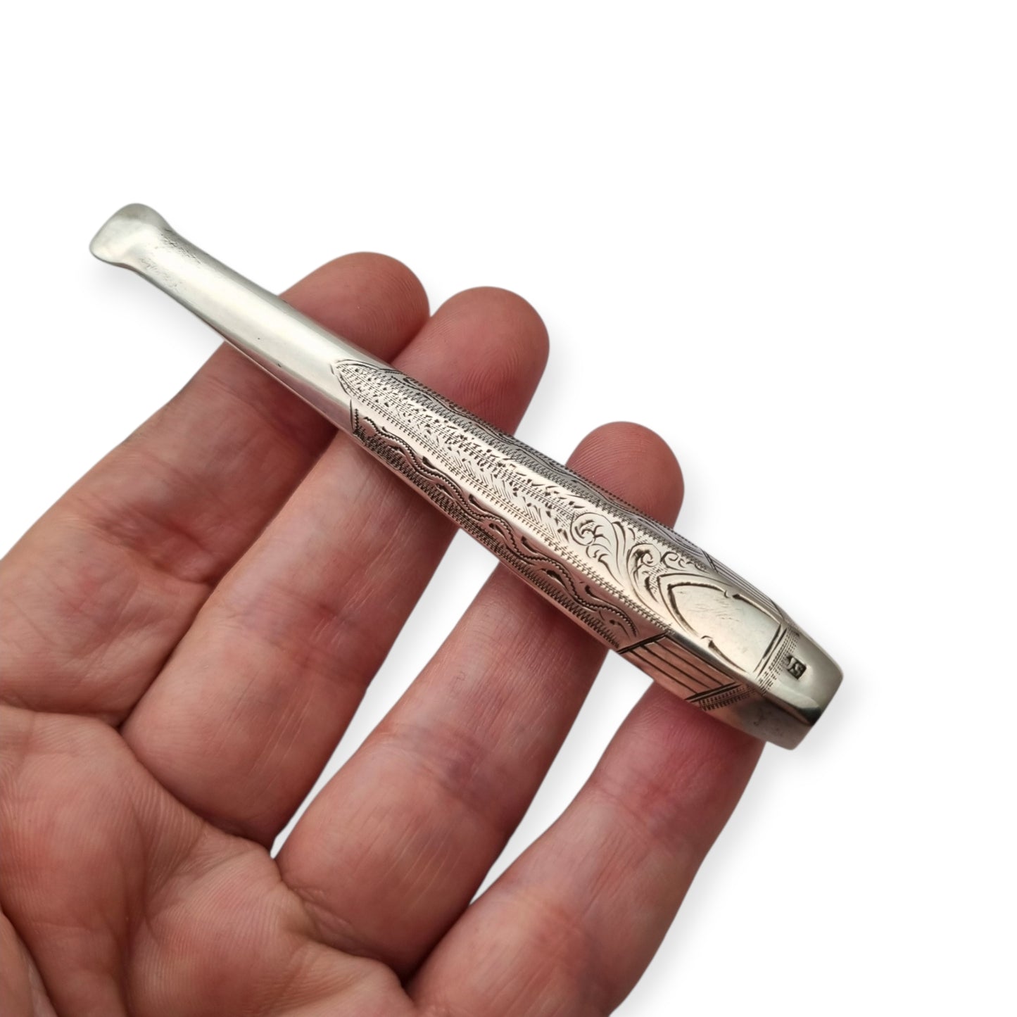 Antique Victorian cigarette holder in engraved silver with monogram cartouche, circa 1900-1925