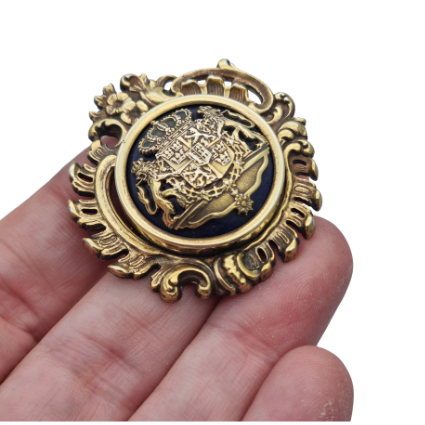 Swedish gilt silver and enamel heraldic brooch, Greater Coat of Arms of Sweden, 1973