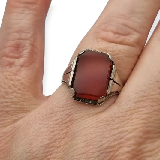 Anillo Art Déco de plata 835 y cornalina rectangular circa 1930-1940 regalos