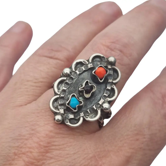 Anillo estilo Matilde Poulat en plata 925 Matl con turquesa coral y amatista –