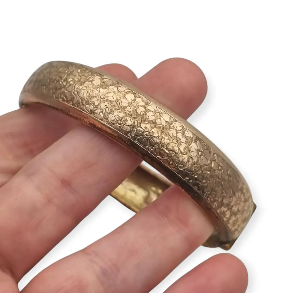 Brazalete floral Art Nouveau dorado de Kollmar & Jourdan Alemania década