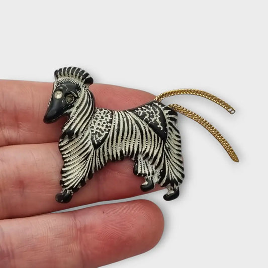 Broche vintage perro afgano negro y blanco años 40 50 con cola metálica joyería