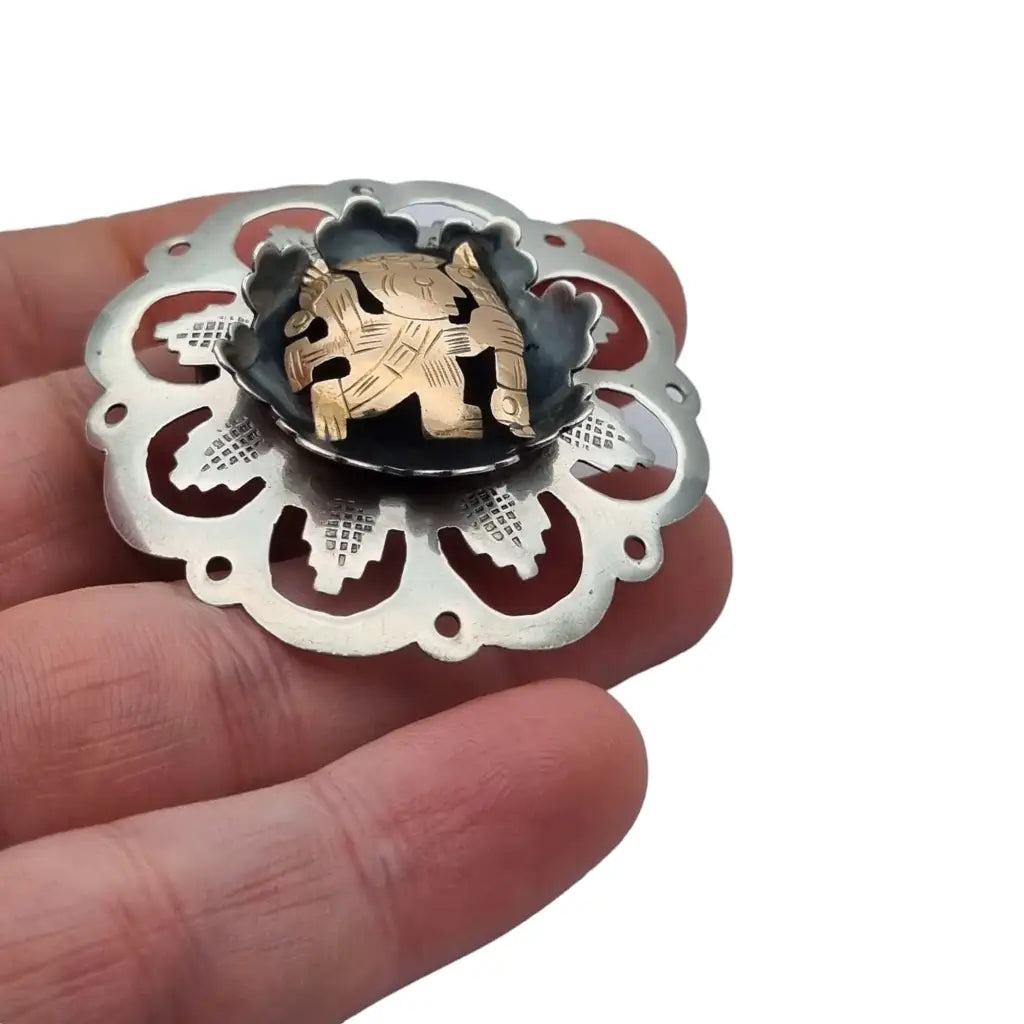 Colgante y broche vintage de plata ley peruana oro 18 k joyería inca.