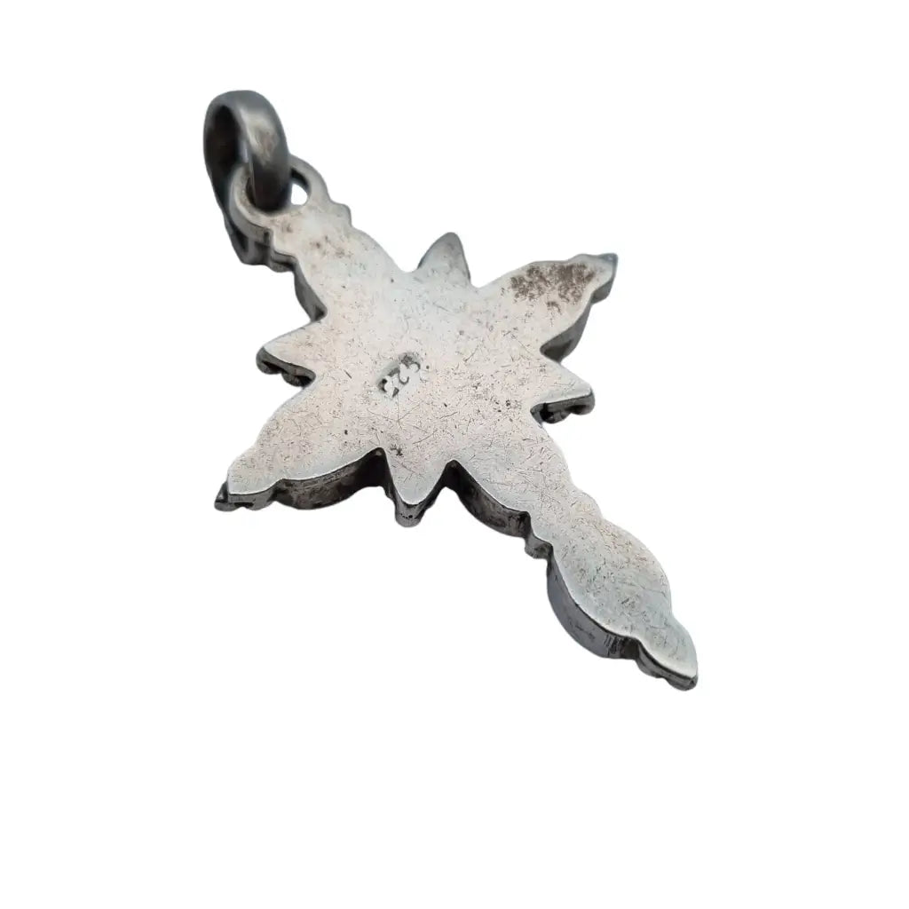 Cruz boho de plata y piedra lunar joyería vintage religiosa para regalar.