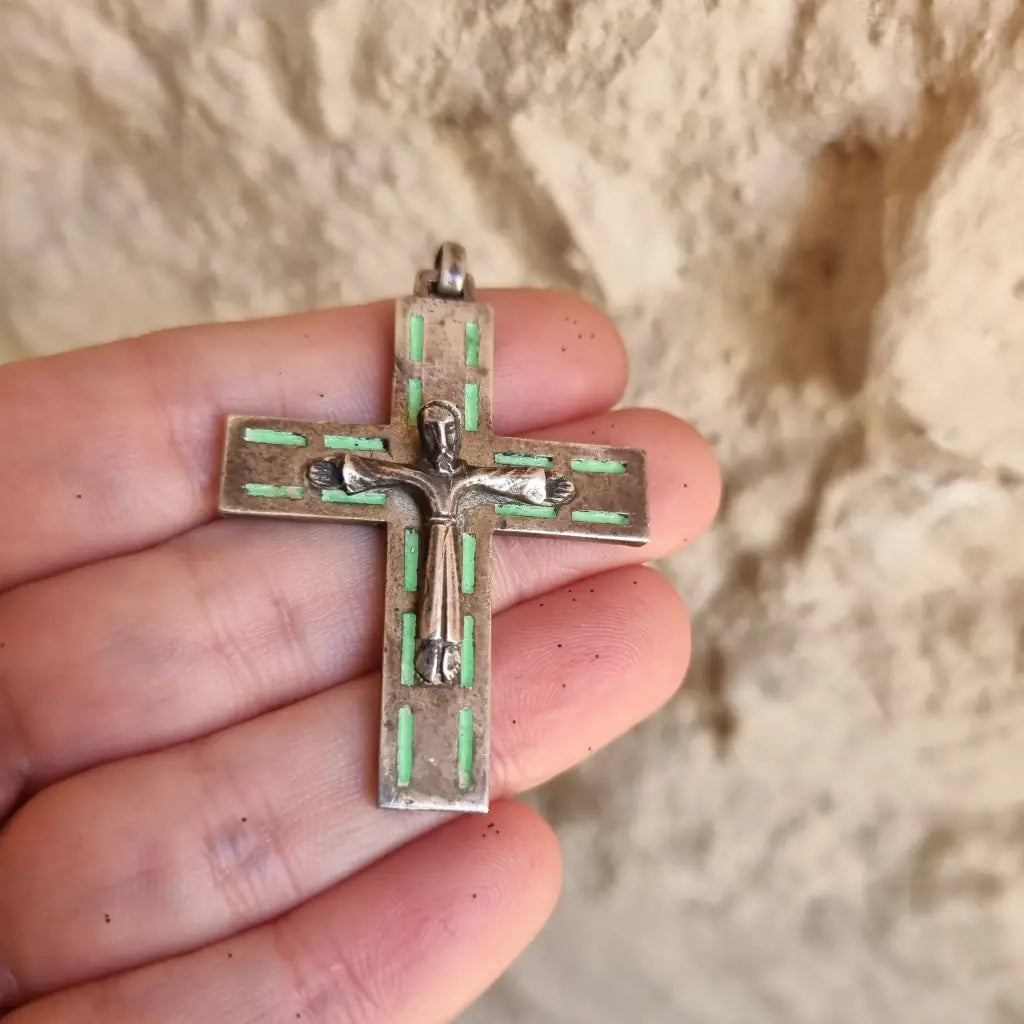 Cruz de plata cruz verde esmalte joyería regalos.