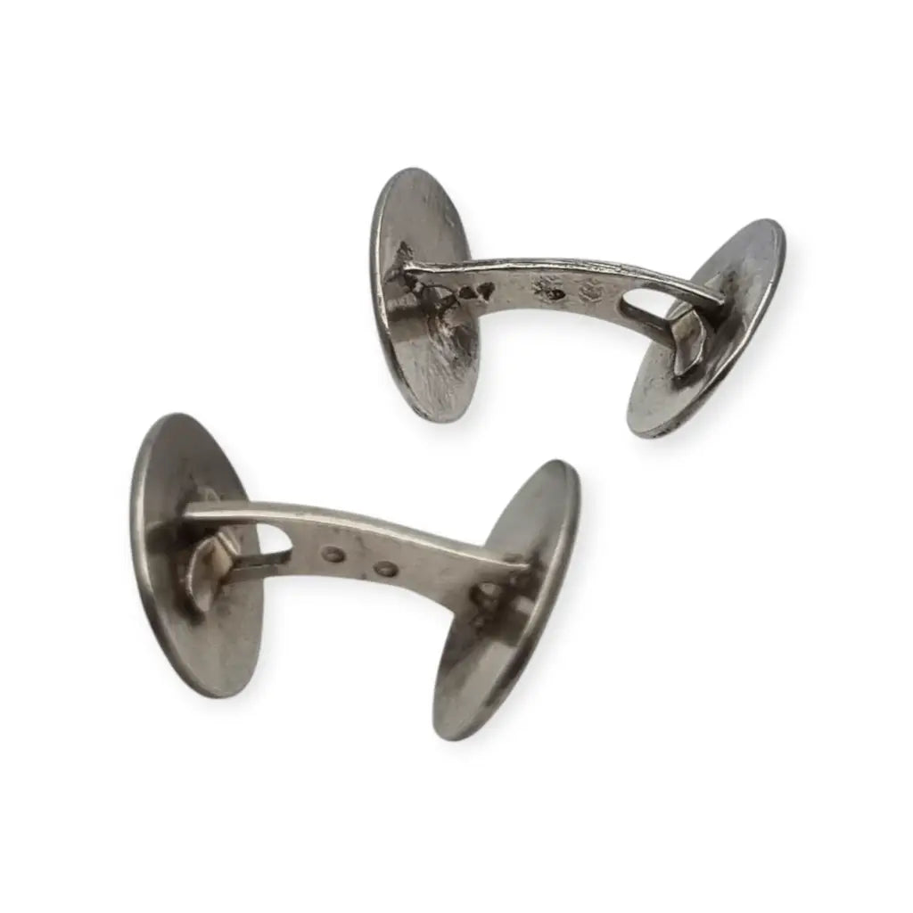 Gemelos antiguos Art Déco ovalados en plata con esmalte y grabado circa