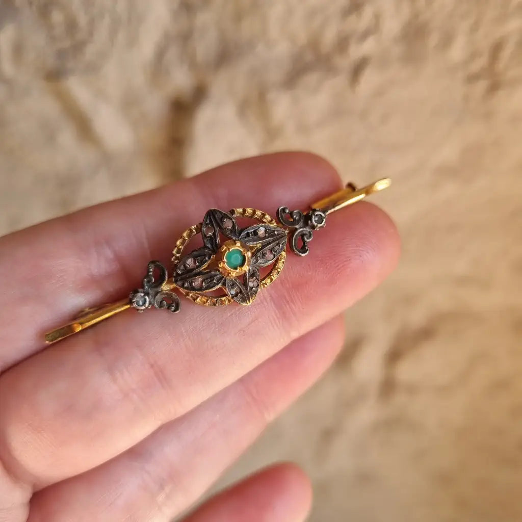 Broche victoriano de plata dorada piedra verde circa xx joyería antigua.