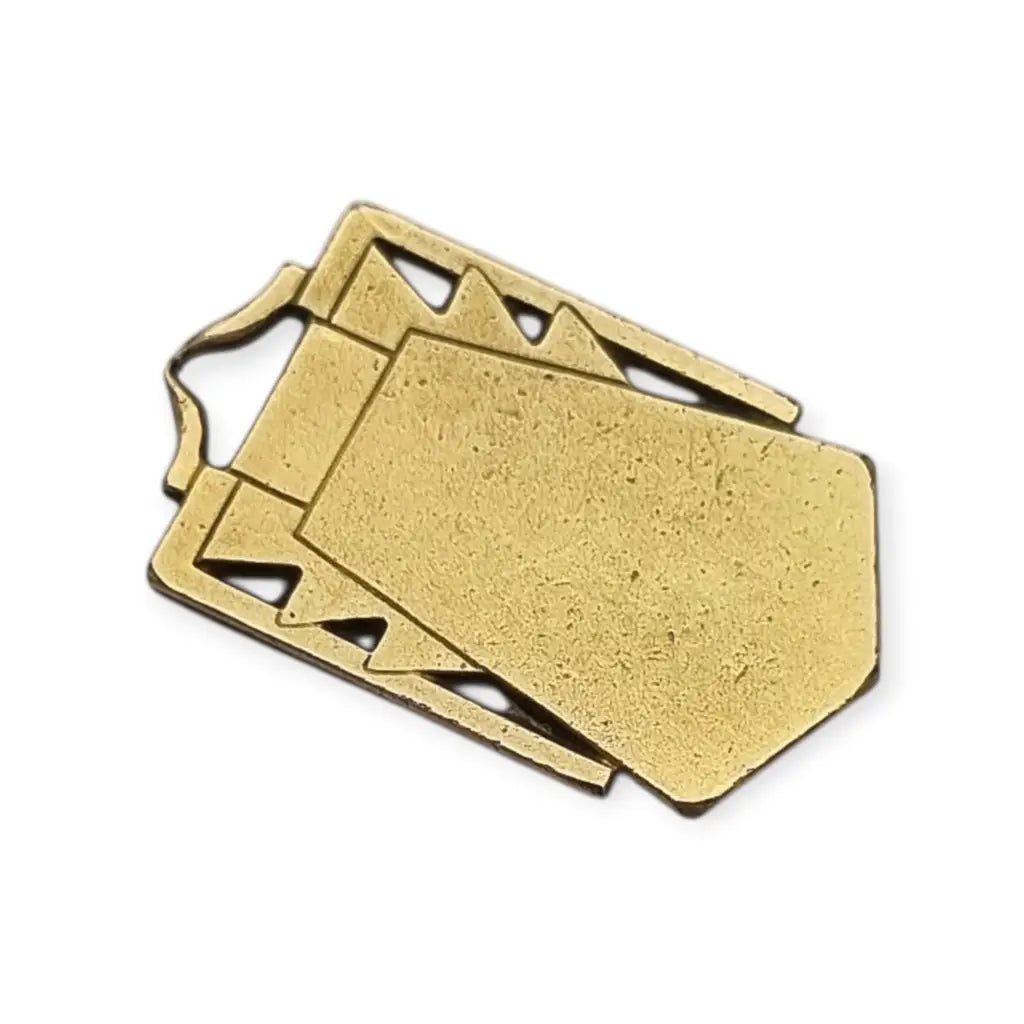 Medalla religiosa Art Déco antigua con Virgen en latón dorado contraste años