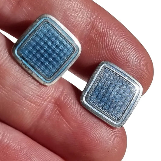 Pendientes Krementz en plata esterlina con esmalte azul guilloché diseño