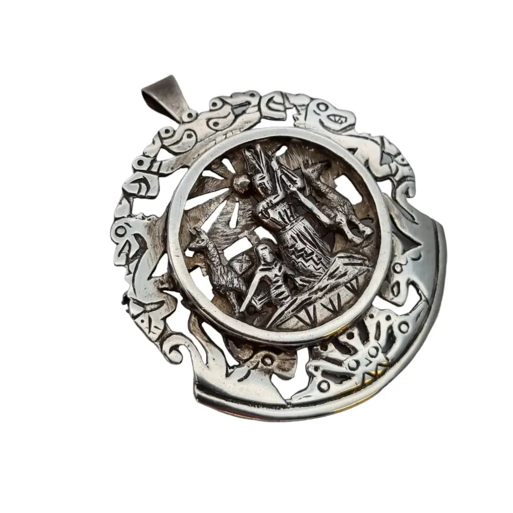 Colgante y broche de plata llama peruana vintage joyería inca.