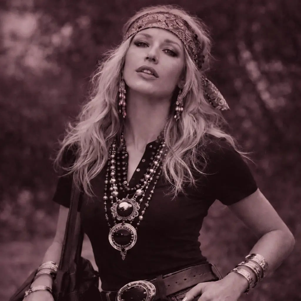 Viaje al estilo boho: Accesorios vintage de los años 70 y 80.