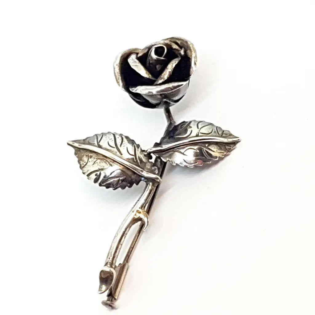 Broche rosa de plata ramo flores. Circa 1950. Joyería antigua y vintage.