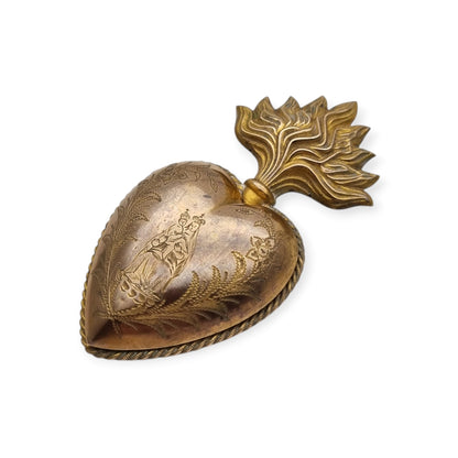 Exvoto mariano antiguo, corazón dorado de devoción, Francia probable, siglo XIX