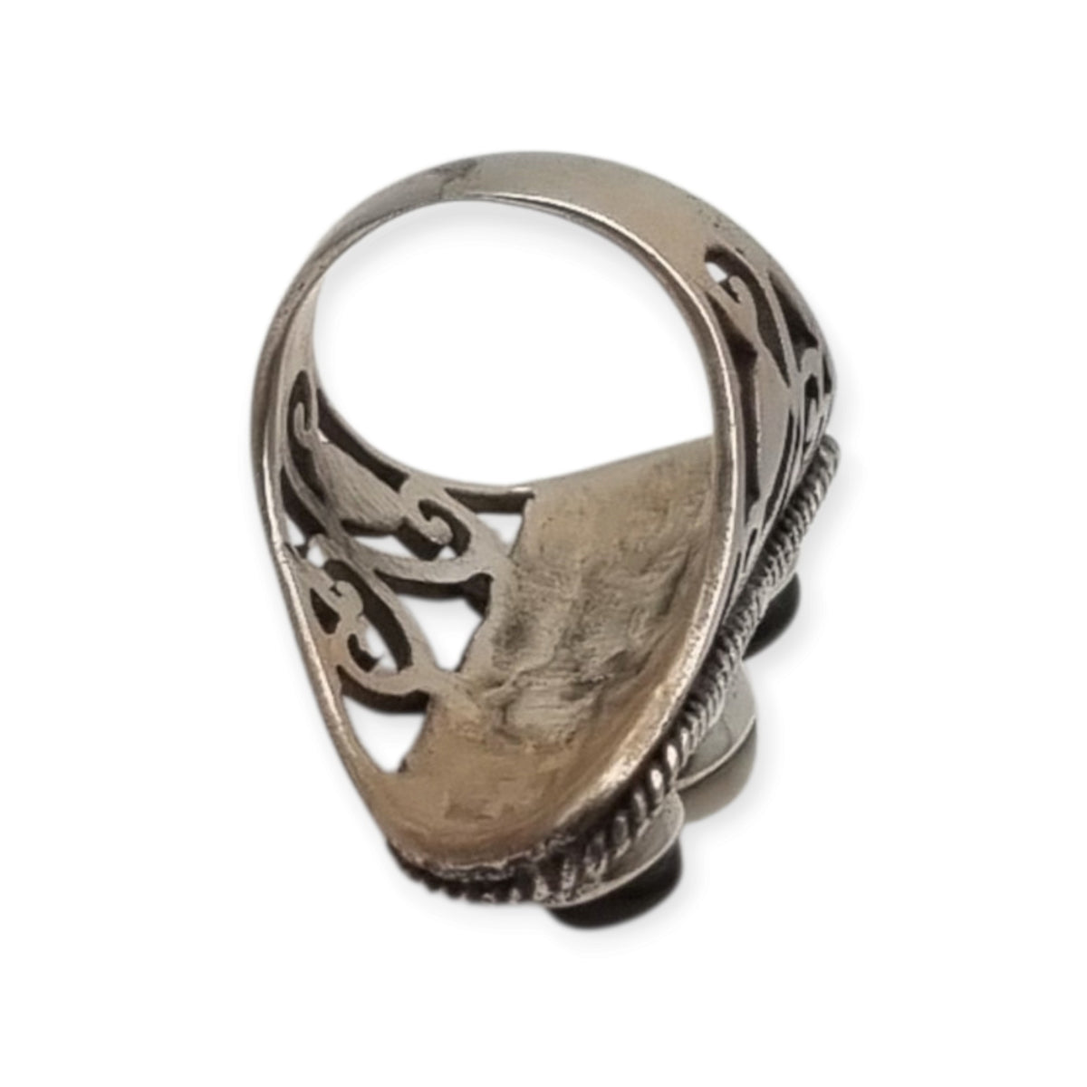 Vintage Spanish 925 silver boho style ring with onyx and mother-of-pearl, 1980s