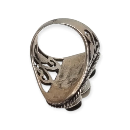 Vintage Spanish 925 silver boho style ring with onyx and mother-of-pearl, 1980s