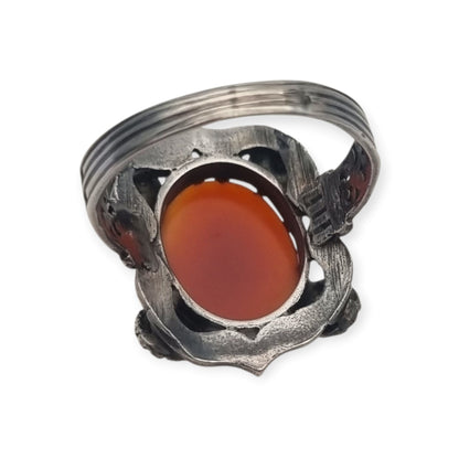 Antique Art Deco silver and carnelian ring with floral decoration, France 1950s