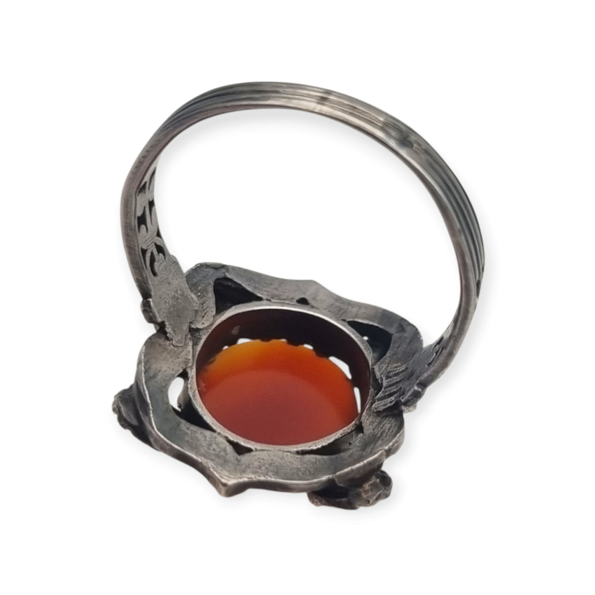 Antique Art Deco silver and carnelian ring with floral decoration, France 1950s
