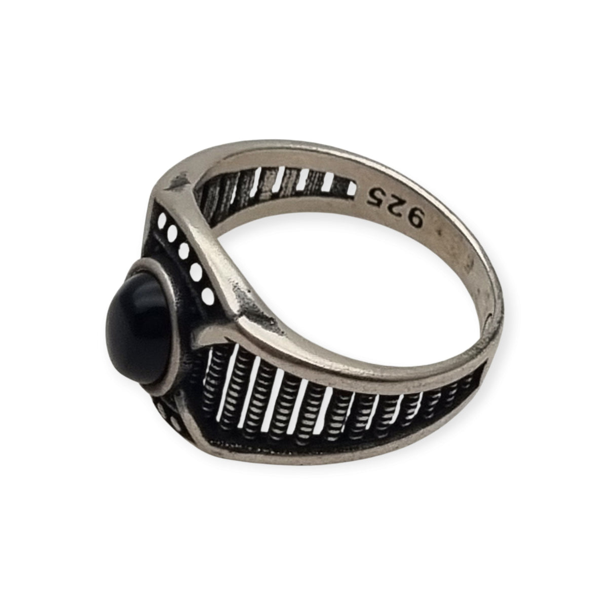 Anillo vintage boho de plata 925 y ónix negro, diseño geométrico calado, Europa, ca. 1990-2000