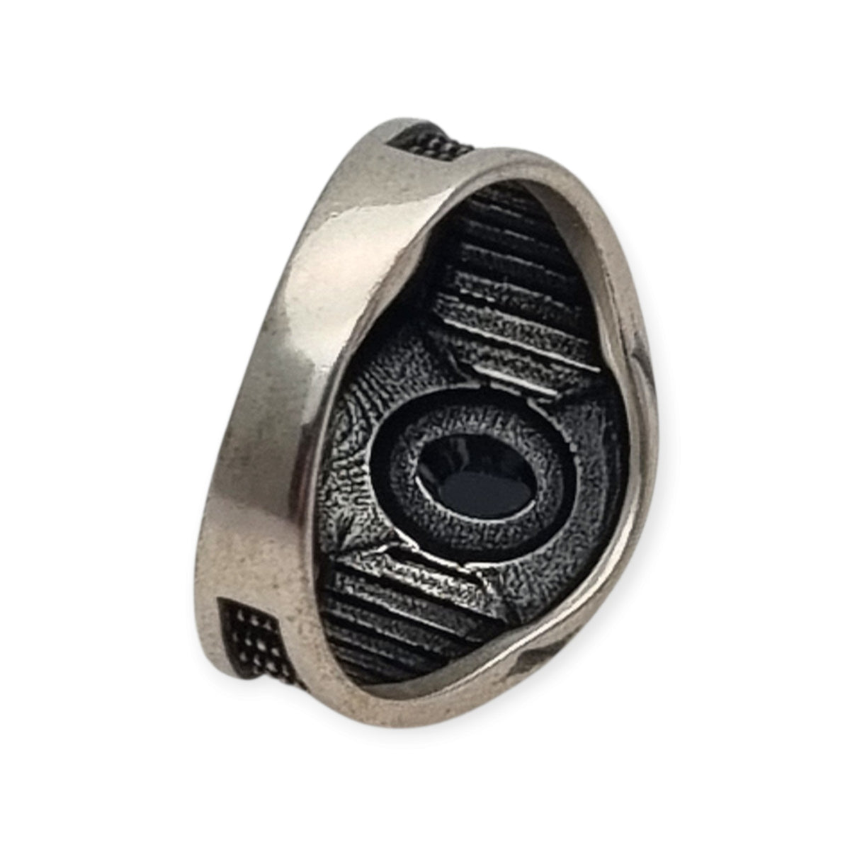 Anillo vintage boho de plata 925 y ónix negro, diseño geométrico calado, Europa, ca. 1990-2000