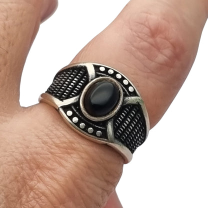 Anillo vintage boho de plata 925 y ónix negro, diseño geométrico calado, Europa, ca. 1990-2000