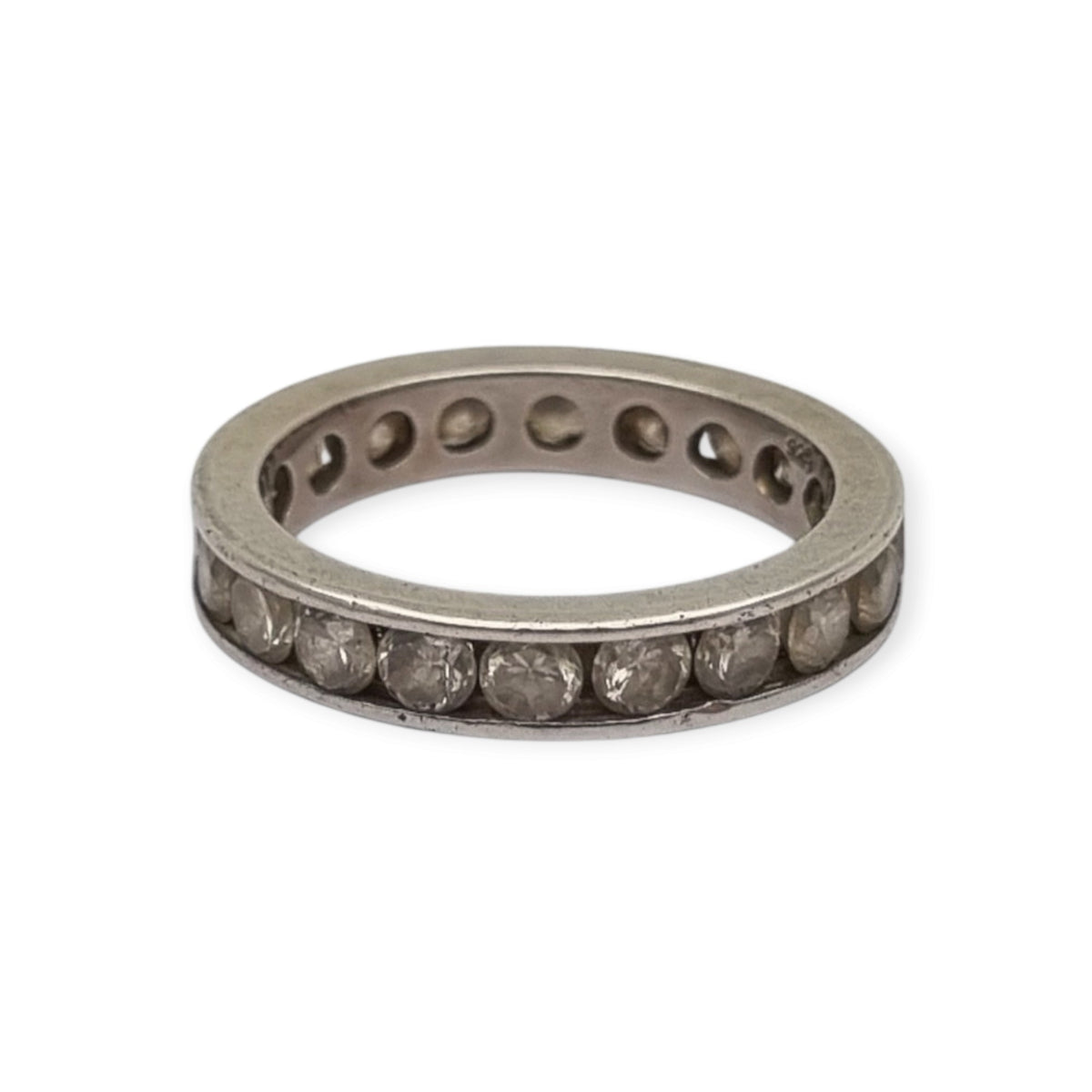 Anillo vintage eternity de plata con circonitas en carril, alianza completa, años 80