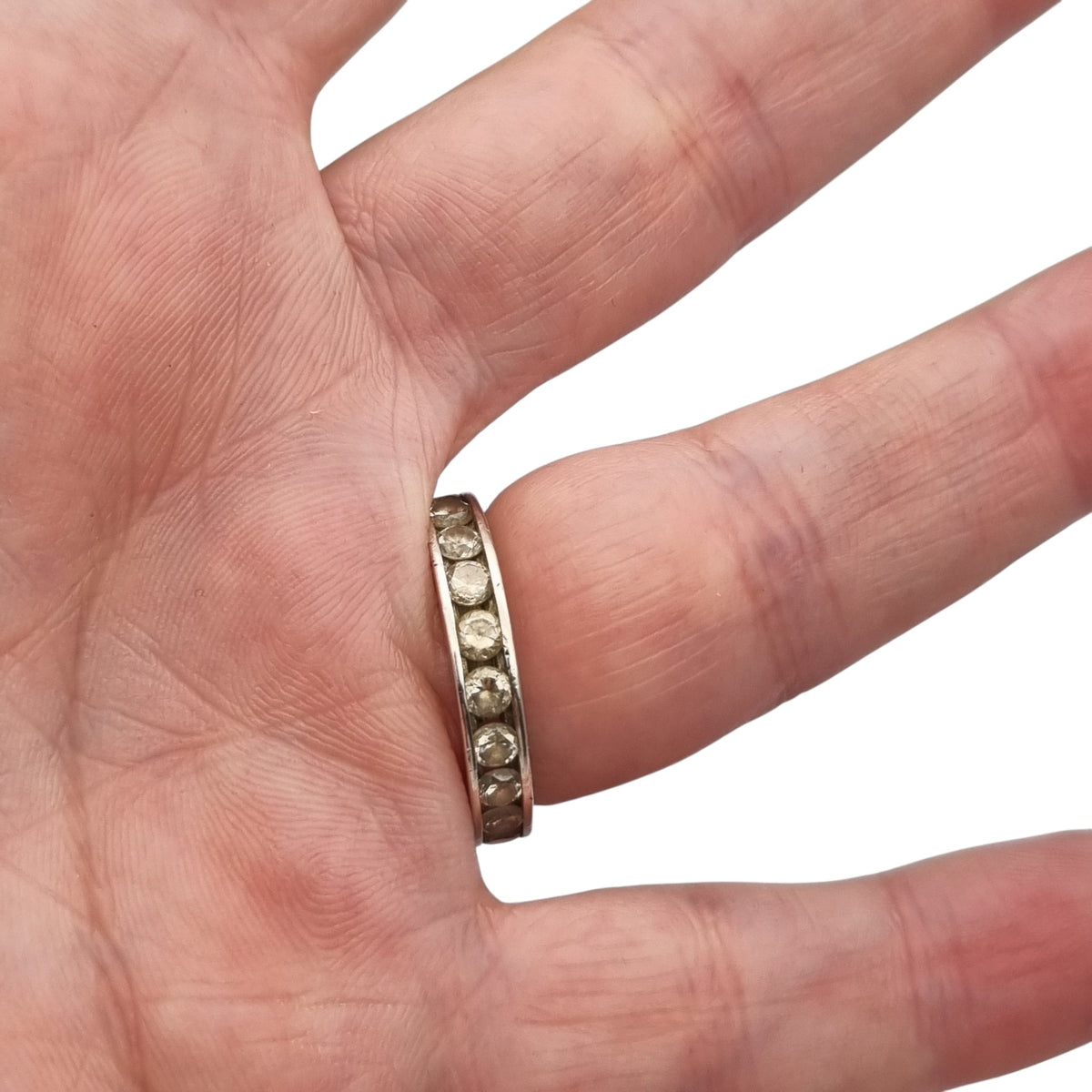 Anillo vintage eternity de plata con circonitas en carril, alianza completa, años 80