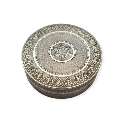 Caja Belle Epoque redonda francesa de plata guilloché de Albert Deflon, París, 1907–1920