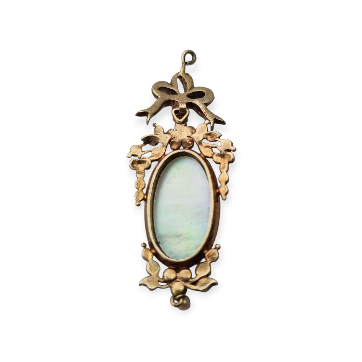 Antique winged cherub pendant in Gilt Silver with Enamel, Pearls, and Gems, ca. 18 70–1890