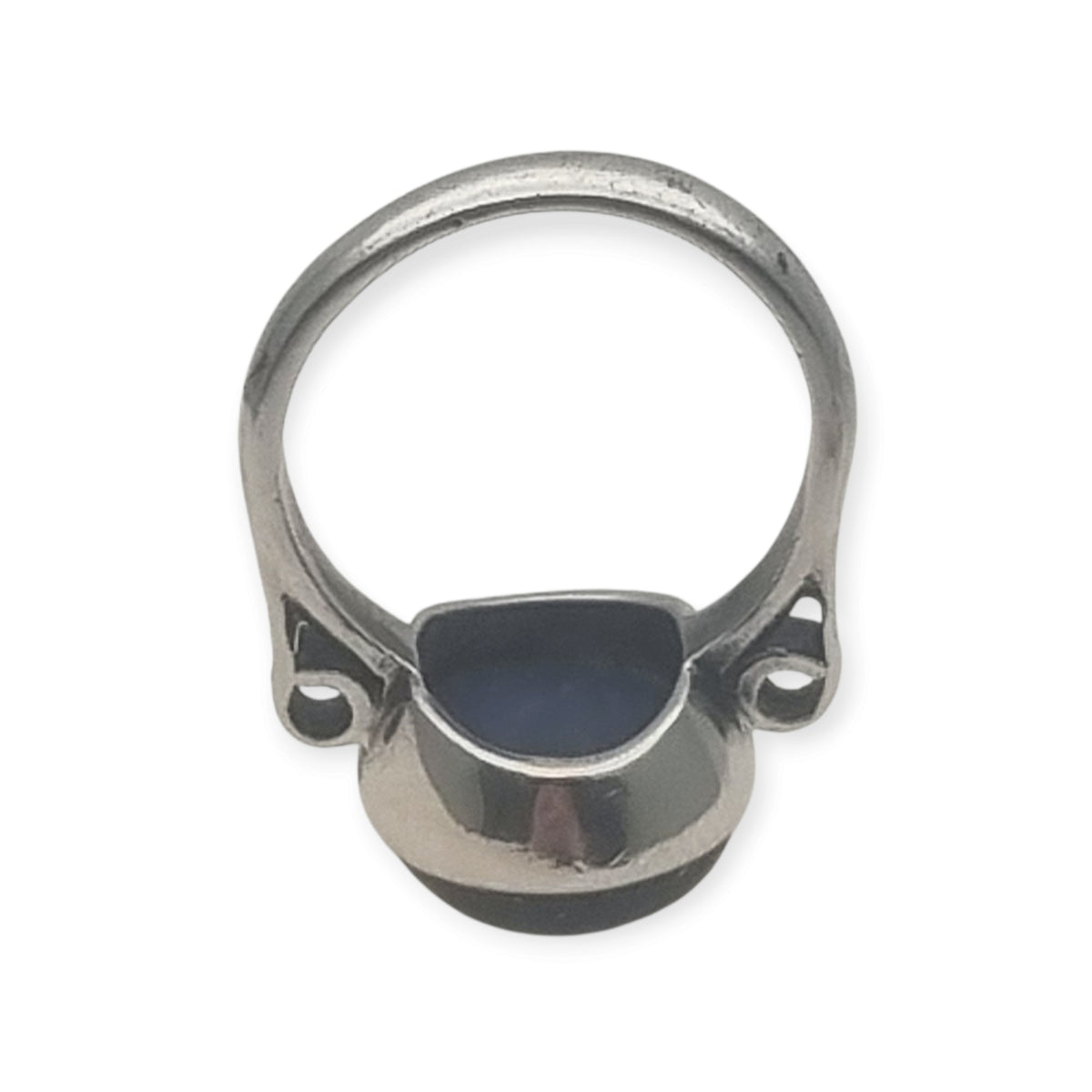 Classic Vintage Silver Ring with Oval Lapis Lazuli and Scrollwork Sides, 1980s–90s