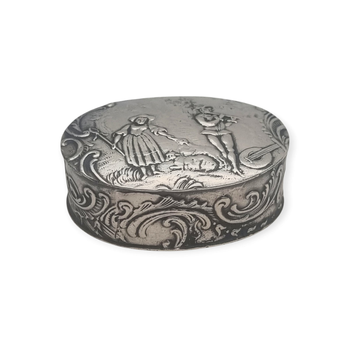 Antique Hanau silver historicist box with pastoral scene, Germany, circa 1900
