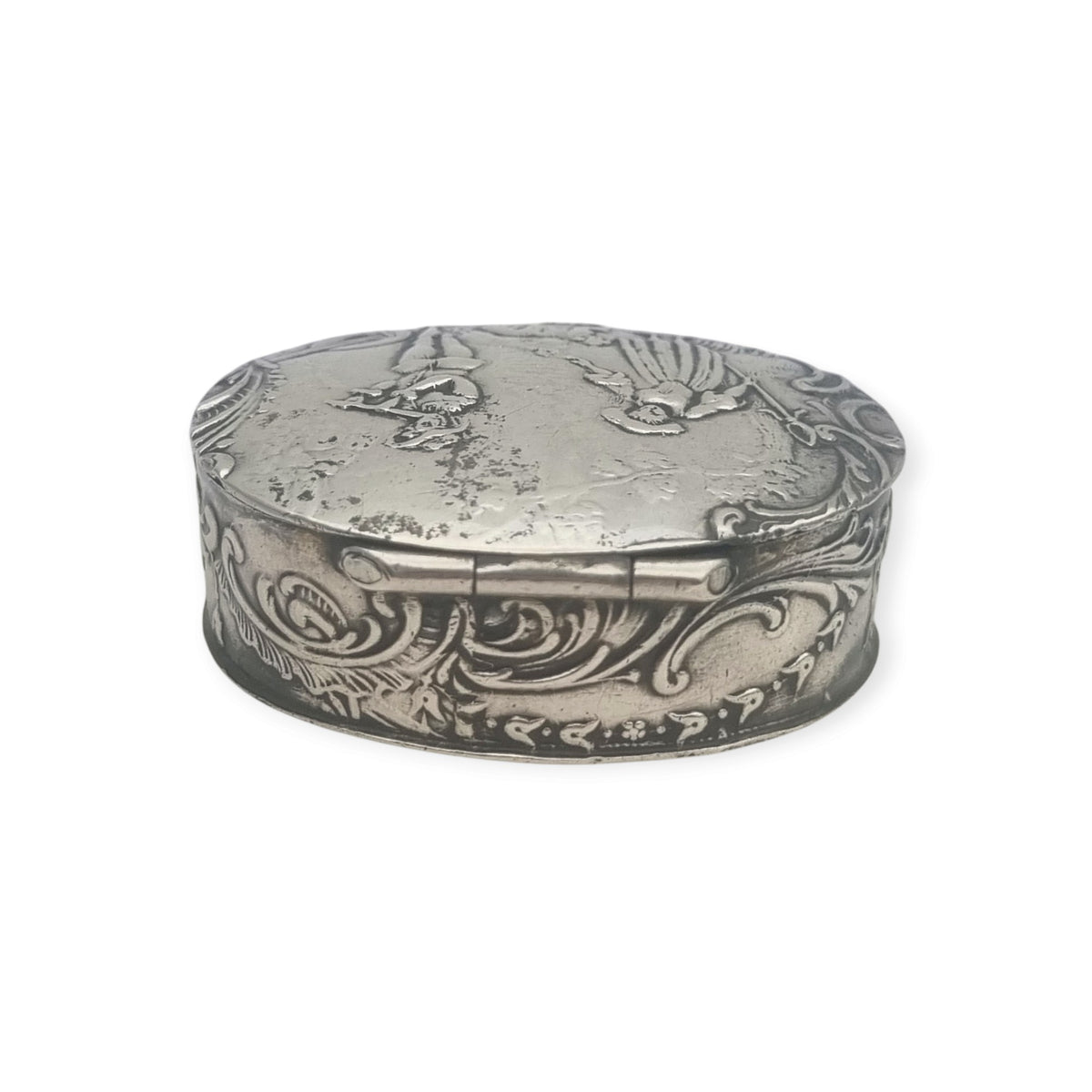 Antique Hanau silver historicist box with pastoral scene, Germany, circa 1900