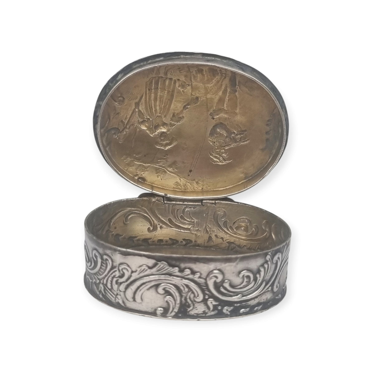 Antique Hanau silver historicist box with pastoral scene, Germany, circa 1900