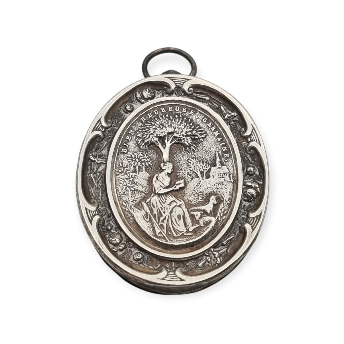 Relicario antiguo de plata de la beata Germana de Pibrac con lacre conservado, siglo XIX