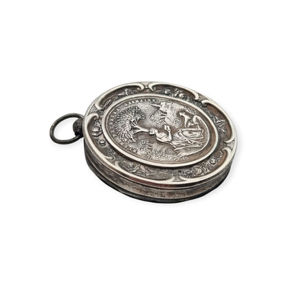 Relicario antiguo de plata de la beata Germana de Pibrac con lacre conservado, siglo XIX