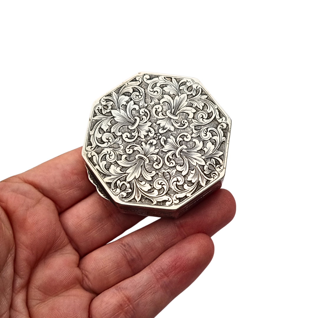 800 Silver Hexagonal Floral Box in Baroque Revival Style, Italy circa 1930