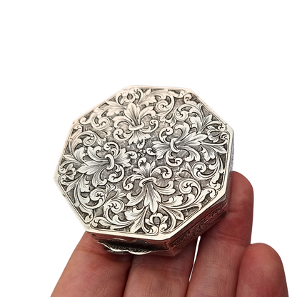 800 Silver Hexagonal Floral Box in Baroque Revival Style, Italy circa 1930