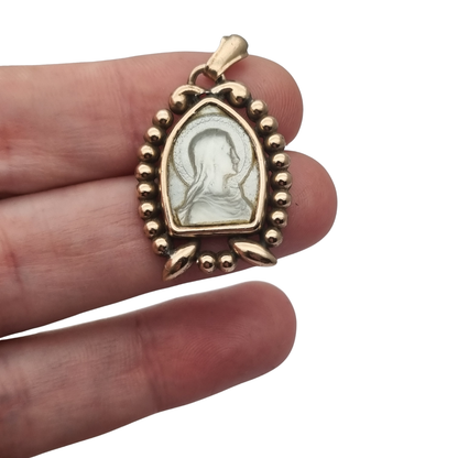 Art Deco Religious Silver and Gold Vermeil Pendant with Carved Mother-of-Pearl Virgin Mary circa 1940-1950