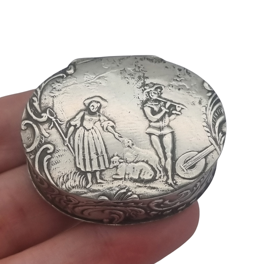 Antique Hanau silver historicist box with pastoral scene, Germany, circa 1900