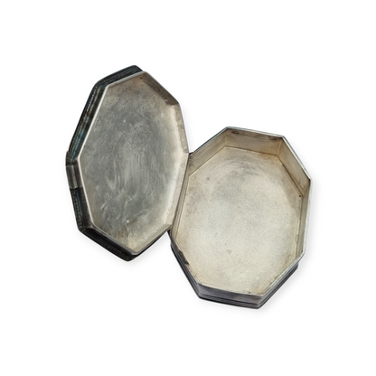 Belle Époque box in octagonal silver France Tétard Frères circa 1900