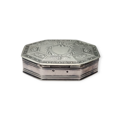Belle Époque box in octagonal silver France Tétard Frères circa 1900