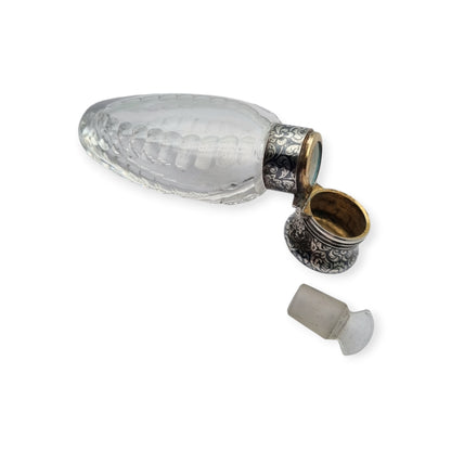 Victorian perfume bottle in cut glass and nielloed silver, circa 1890
