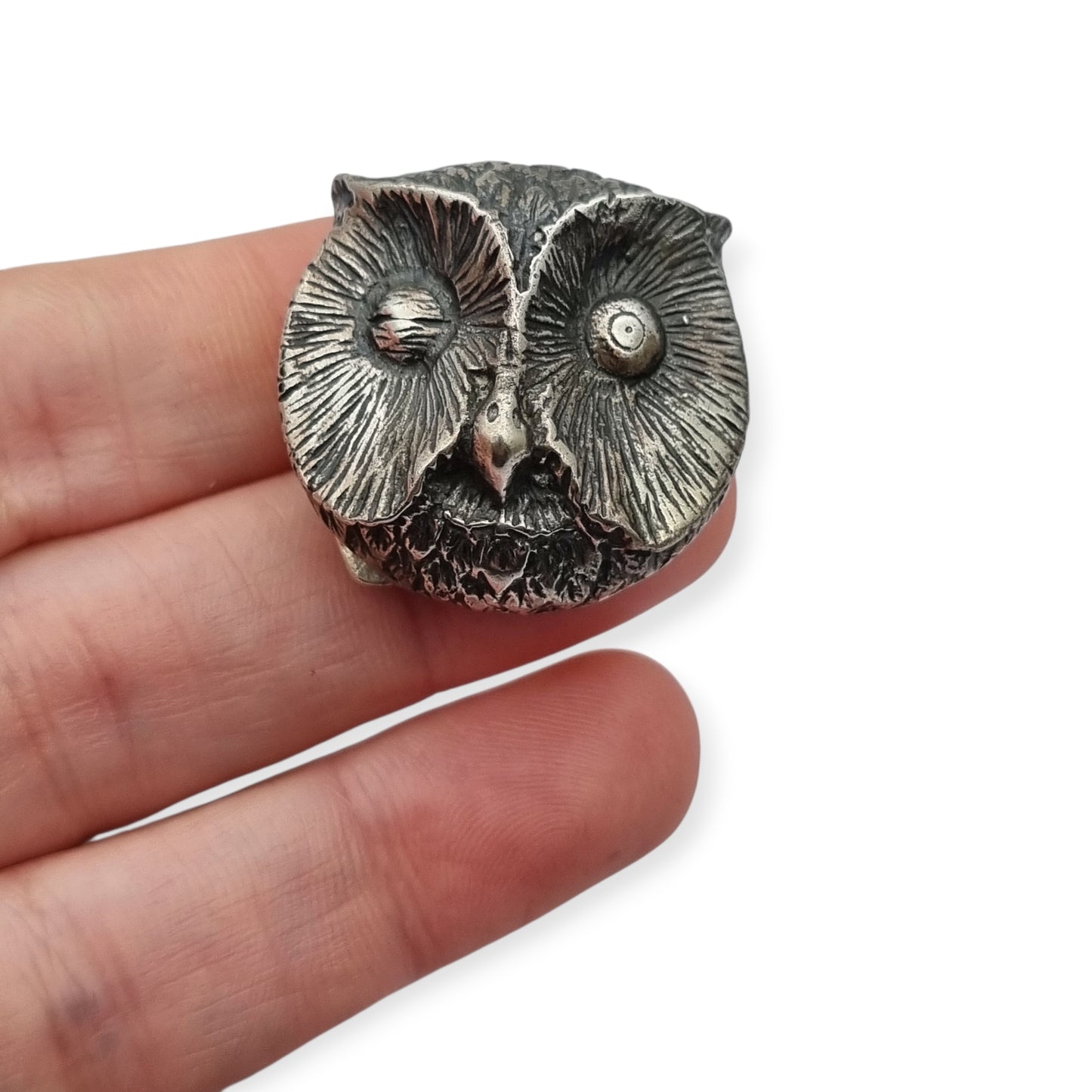 800 silver box in the shape of a winking owl, Italy circa 1970