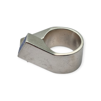 Brutalist ring in 925 silver with geometric design lapis lazuli, Spain 1970–1980