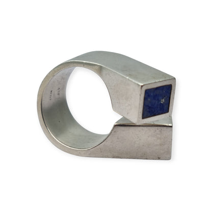Brutalist ring in 925 silver with geometric design lapis lazuli, Spain 1970–1980