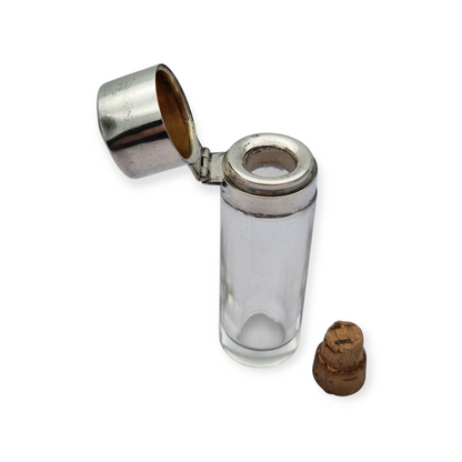 Perfumero victoriano de plata y vidrio Birmingham 1908, "CEW" "C E Williams"