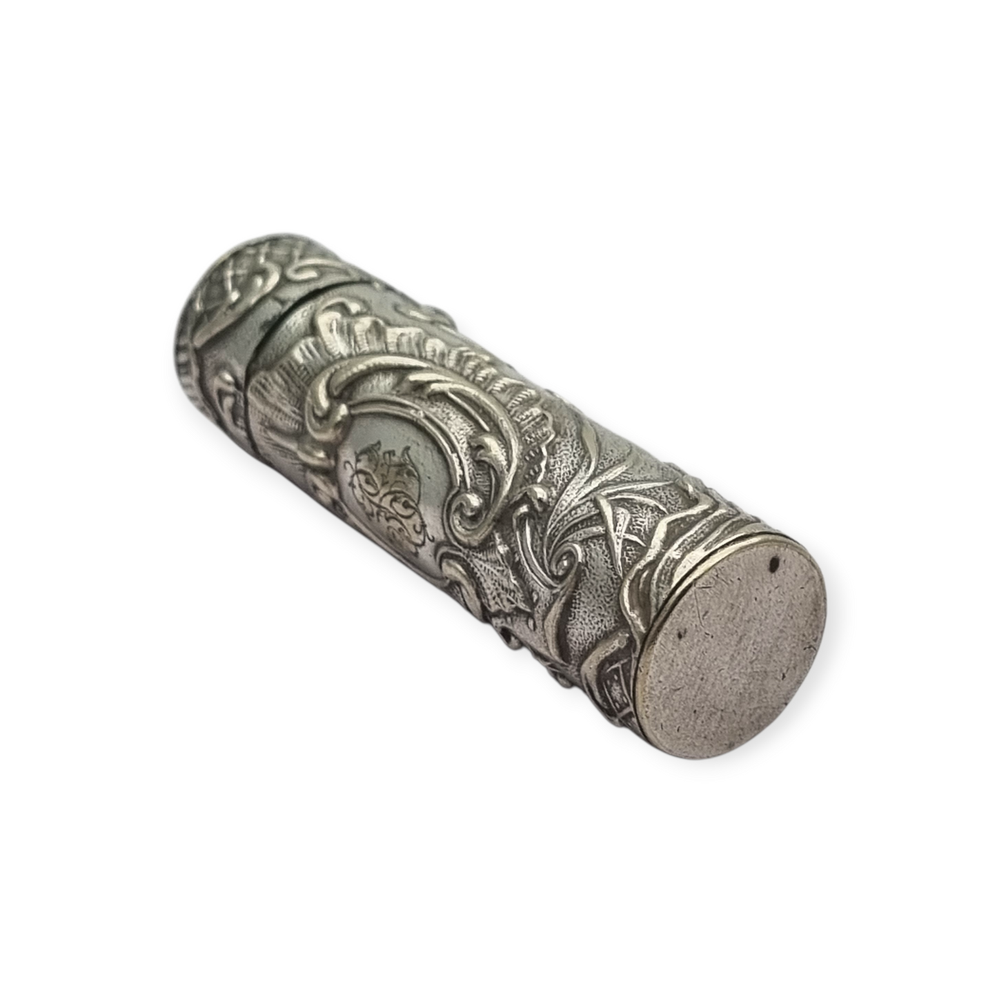 Frasco floral de ungüento Art Nouveau en plata para chatelaine  y monograma, circa 1900.