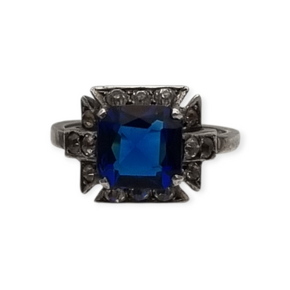 Anillo cóctel plata con piedra azul facetada y pedrería, estilo elegante talla 13, 1980