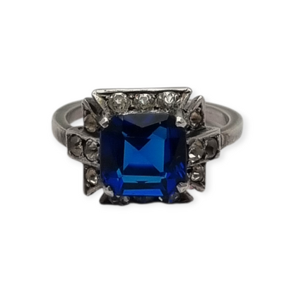 Anillo cóctel plata con piedra azul facetada y pedrería, estilo elegante talla 13, 1980